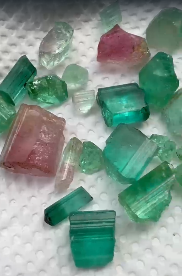 86 gram Tourmaline Gemstone